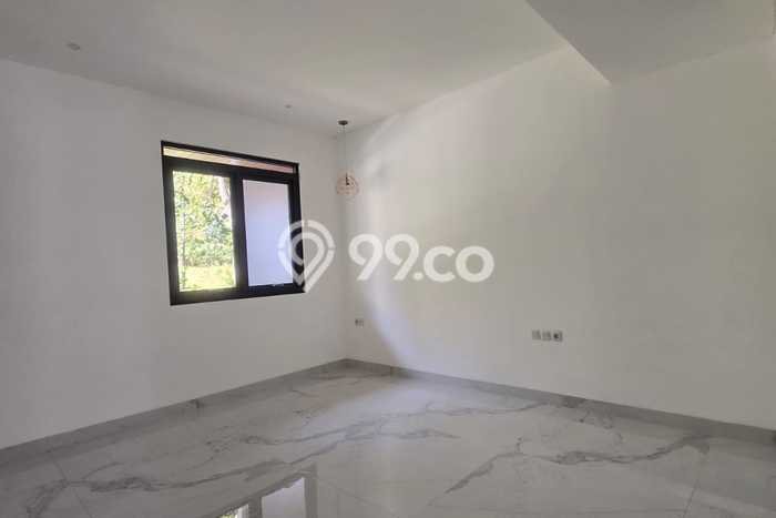 Ready to Use! Premium House LT 435m2 Desain Elegan di Dago Pakar Ready to Use! Premium House LT 435m2 Desain Elegan di Dago Pakar