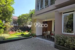 Siap Huni Rumah Mewah 4 Kamar di Batununggal Dekat ke Mana Pun Siap Huni Rumah Mewah 4 Kamar di Batununggal Dekat ke Mana Pun