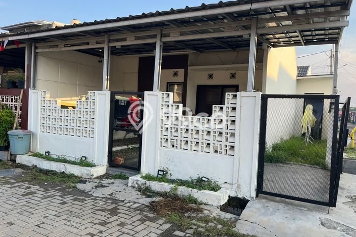 Rumah LT 78m² / LB 45m² Area Strategis di Jombang, Cilegon Rumah LT 78m² / LB 45m² Area Strategis di Jombang, Cilegon