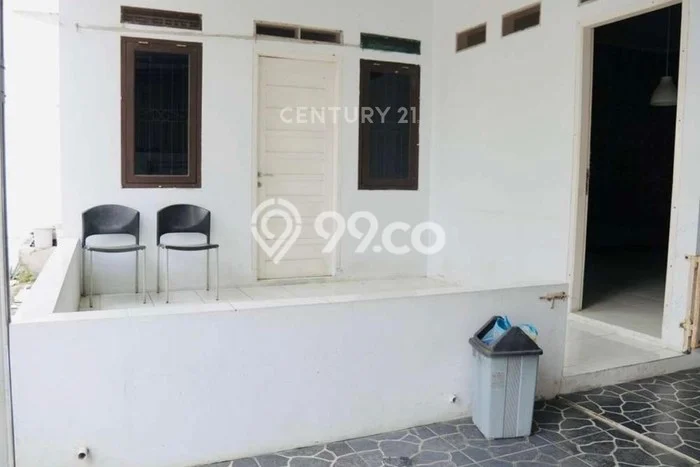 HARGA SPECIAL! Rumah Asri lokasi Kramatwatu, Luas 300m2m² LB 300m2m² HARGA SPECIAL! Rumah Asri lokasi Kramatwatu, Luas 300m2m² LB 300m2m²