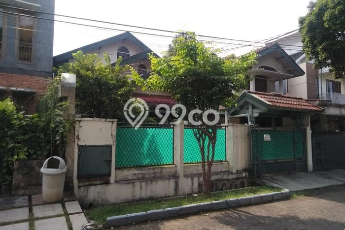 Rumah Luxury Modern Siap Huni di Bintaro Tangerang Selatan Rumah Luxury Modern Siap Huni di Bintaro Tangerang Selatan