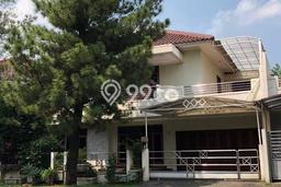 Rumah Mewah LB 340m2 Siap Huni Desain Elegan di Modernland, Tangerang Rumah Mewah LB 340m2 Siap Huni Desain Elegan di Modernland, Tangerang