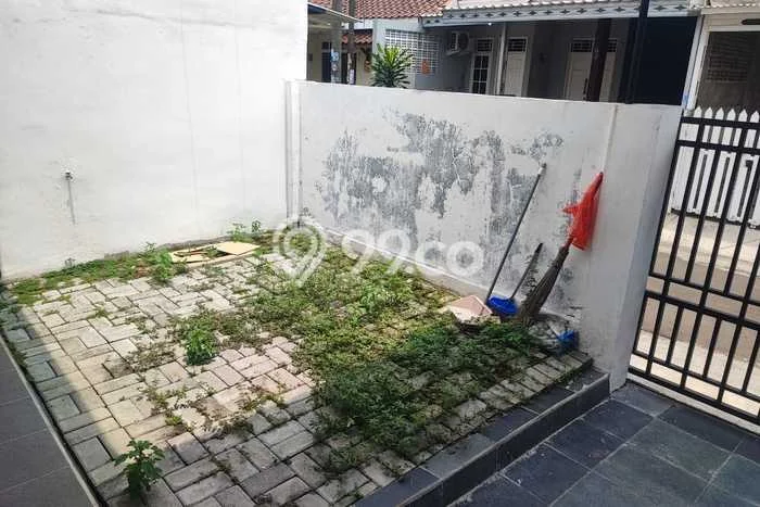 Jual Rumah Eksklusif 2 KT di BSD Griya Loka, Tangerang Jual Rumah Eksklusif 2 KT di BSD Griya Loka, Tangerang