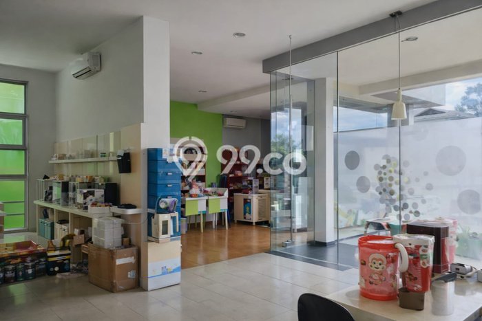Kantor Dijual Lokasi Emas di Denpasar Barat Luas 1800m2 Kantor Dijual Lokasi Emas di Denpasar Barat Luas 1800m2