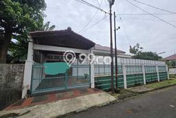 Hunian Mewah LB 107m2 Siap Pakai Desain Elegan di Kedoya, Jakarta Barat Hunian Mewah LB 107m2 Siap Pakai Desain Elegan di Kedoya, Jakarta Barat