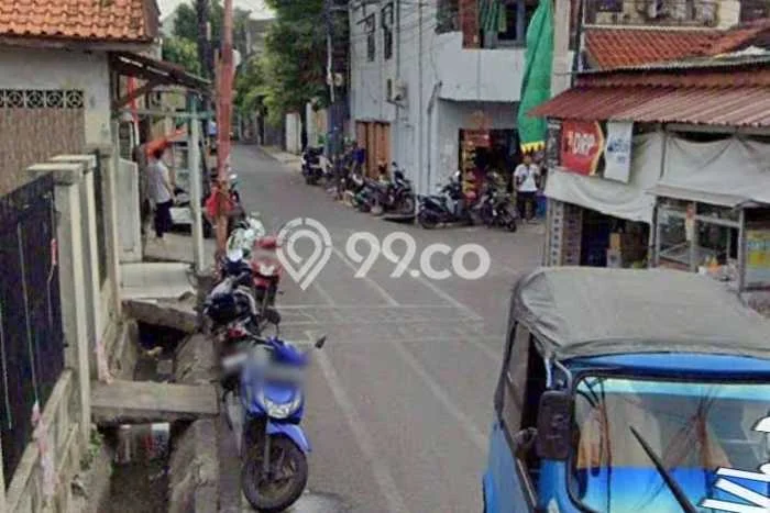 Jarang Ada! Tanah di Tebet Punya Luas 196m2 SHM Jarang Ada! Tanah di Tebet Punya Luas 196m2 SHM