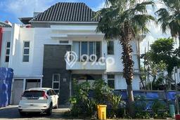 Rumah Elit Modern Siap Huni di Green Lake City Jakarta Barat Rumah Elit Modern Siap Huni di Green Lake City Jakarta Barat