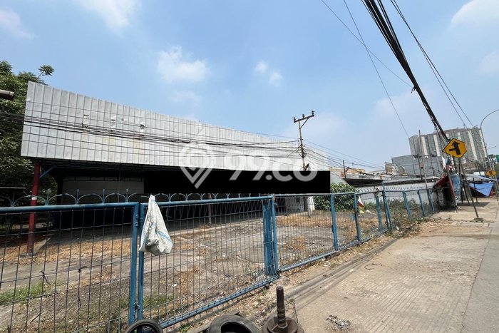 Komersial Dijual di Jati Uwung Tangerang dengan Luas Bangunan 2400m2 Komersial Dijual di Jati Uwung Tangerang dengan Luas Bangunan 2400m2