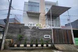 Hunian Elit LB 500m2 Siap Pakai Desain Elegan di Taman Kencana, Jakarta Barat Hunian Elit LB 500m2 Siap Pakai Desain Elegan di Taman Kencana, Jakarta Barat