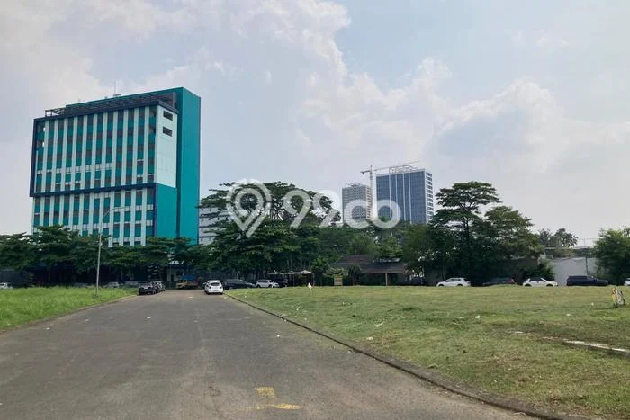 Tanah Disewa di Alam Sutera Strategis dan Memiliki Luas 2050m2 Tanah Disewa di Alam Sutera Strategis dan Memiliki Luas 2050m2