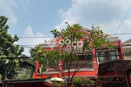 Jual Rumah Mewah Elegan Dengan View Cantik di Sektor 3 - Bintaro, Tangerang Selatan Jual Rumah Mewah Elegan Dengan View Cantik di Sektor 3 - Bintaro, Tangerang Selatan