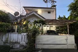 Hunian Nyaman Asri 3 KT Siap Huni di Bintaro Tangerang Selatan Hunian Nyaman Asri 3 KT Siap Huni di Bintaro Tangerang Selatan