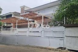 Hunian Mewah LB 300m2 Siap Pakai Desain Elegan di Intercon, Jakarta Barat Hunian Mewah LB 300m2 Siap Pakai Desain Elegan di Intercon, Jakarta Barat