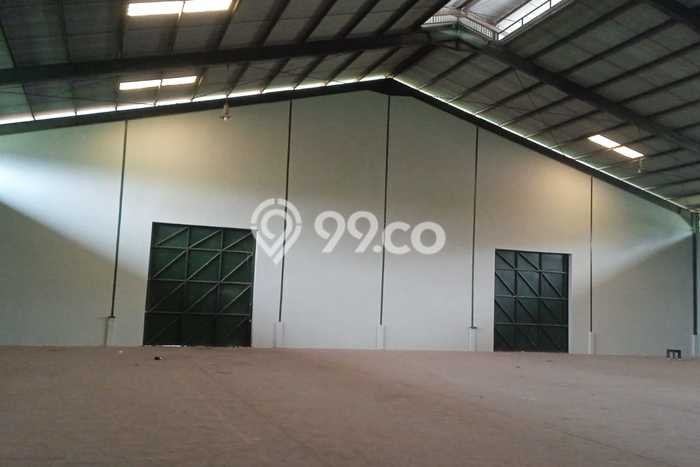 Gudang Siap Pakai Kawasan Citeureup, Luas 4300m2m², Lokasi Komersial, Jalan Bagus Gudang Siap Pakai Kawasan Citeureup, Luas 4300m2m², Lokasi Komersial, Jalan Bagus