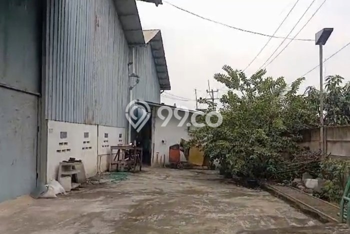 Gudang Area Perdagangan Kawasan Gunung Putri, Luas 1500m2m², Siap Operasi Gudang Area Perdagangan Kawasan Gunung Putri, Luas 1500m2m², Siap Operasi