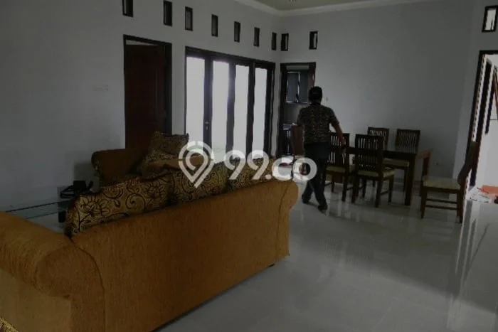 Rumah sewa siap pakai 3 KT di Depok I, Depok Rumah sewa siap pakai 3 KT di Depok I, Depok