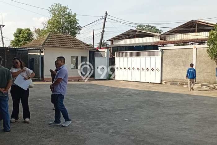 Gudang Dijual di Bogor LT 1000m2 & LB 900m2 Lokasi Terbaik! Gudang Dijual di Bogor LT 1000m2 & LB 900m2 Lokasi Terbaik!