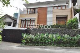 Rumah Mewah Dijual LT 308m2 di Kebayoran Baru, Jakarta Selatan Rumah Mewah Dijual LT 308m2 di Kebayoran Baru, Jakarta Selatan