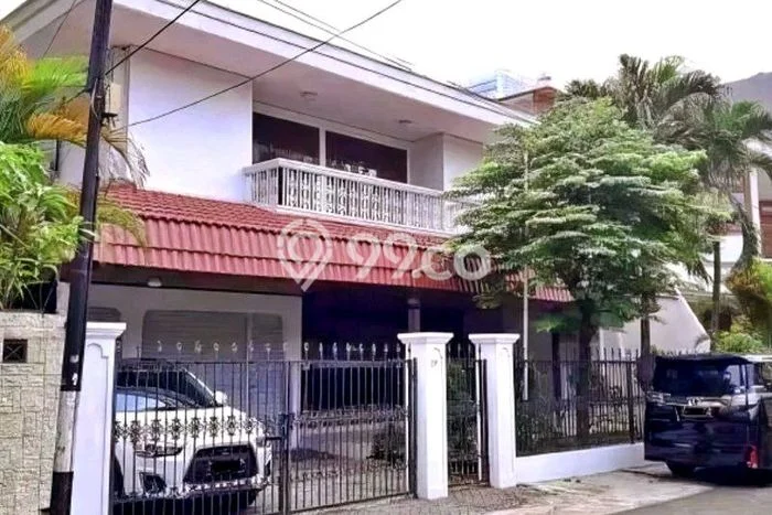 Rumah Mewah LB 300m2 Siap Huni Desain Elegan di Kuningan, Jakarta Selatan Rumah Mewah LB 300m2 Siap Huni Desain Elegan di Kuningan, Jakarta Selatan