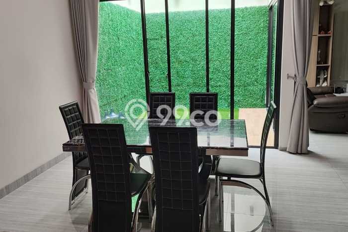 For Sale! Premium House LT 200m2 Desain Elegan di Green garden For Sale! Premium House LT 200m2 Desain Elegan di Green garden