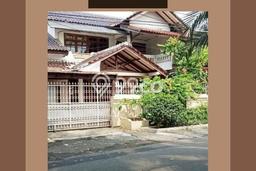 Ready to Use! Premium House LT 240m2 Desain Modern di Kayu Putih Ready to Use! Premium House LT 240m2 Desain Modern di Kayu Putih