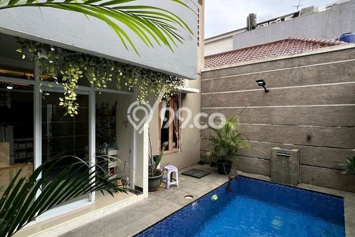 Hunian Elit LB 200m2 Siap Huni Desain Elegan di Ragunan, Jakarta Selatan Hunian Elit LB 200m2 Siap Huni Desain Elegan di Ragunan, Jakarta Selatan