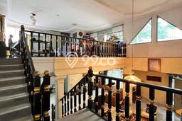 Hunian Elit LB 407m2 Siap Huni Desain Elegan di Patra Kuningan, Jakarta Selatan Hunian Elit LB 407m2 Siap Huni Desain Elegan di Patra Kuningan, Jakarta Selatan