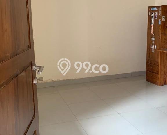 Lokasi terbaik! Rumah siap pakai dikontrakkan di Depok LB 150m2 Lokasi terbaik! Rumah siap pakai dikontrakkan di Depok LB 150m2