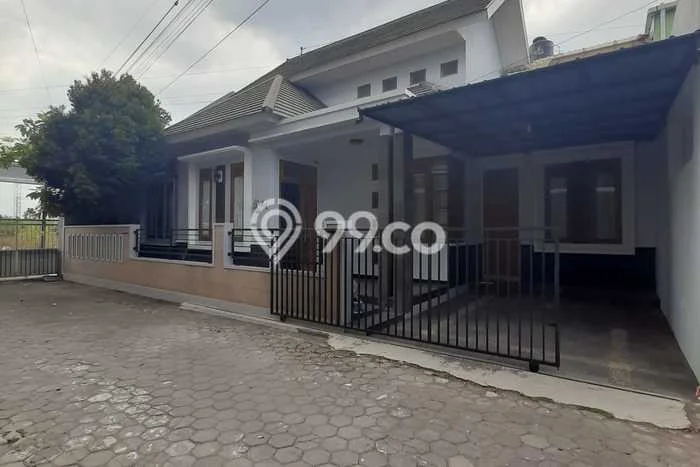 Rumah Modern Minimalis Dalam Perum Siap Huni Jalan Magelang Selatan Jcm Mall Rumah Modern Minimalis Dalam Perum Siap Huni Jalan Magelang Selatan Jcm Mall