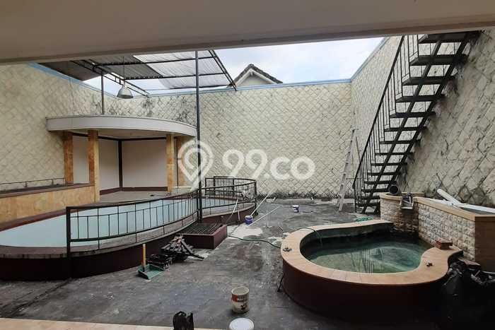 Rumah Luas Tepi Jalan Cck Untuk Kantor Akses Mudah Dekat Ke Jalan Kaliurang Ugm Rumah Luas Tepi Jalan Cck Untuk Kantor Akses Mudah Dekat Ke Jalan Kaliurang Ugm
