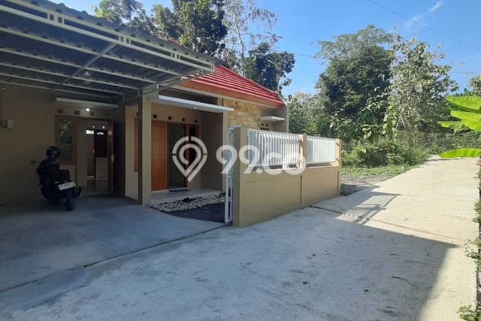 Rumah di Kasihan, Bantul, Luas 101m² Bangunan 55m² Rumah di Kasihan, Bantul, Luas 101m² Bangunan 55m²