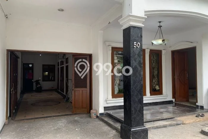 Rumah sewa siap pakai 6 KT di Rawamangun, Jakarta Timur Rumah sewa siap pakai 6 KT di Rawamangun, Jakarta Timur