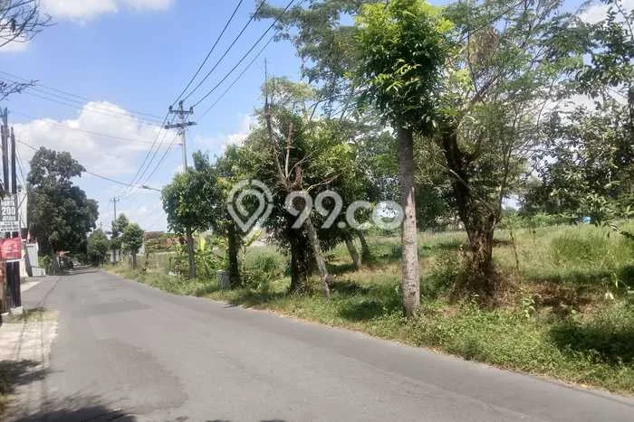 Sewa Tanah Tanah Kawasan Ngaglik, Luas 2500m², Akses Mudah Sewa Tanah Tanah Kawasan Ngaglik, Luas 2500m², Akses Mudah