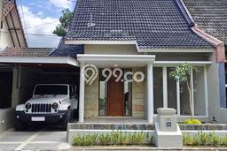 LOKASI PREMIUM! Rumah Strategis di Ngaglik, Luas 139m2m² LB 82m2m² LOKASI PREMIUM! Rumah Strategis di Ngaglik, Luas 139m2m² LB 82m2m²