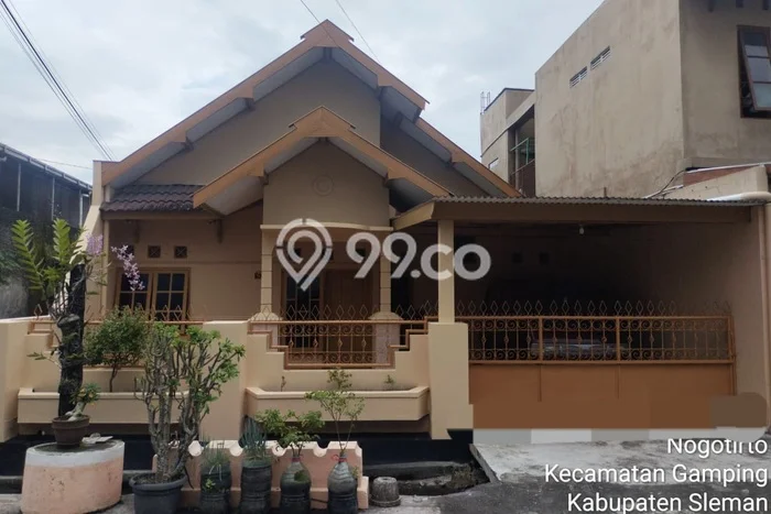 Lokasi terbaik! Rumah siap huni disewakan di Gamping LB 100m2 Lokasi terbaik! Rumah siap huni disewakan di Gamping LB 100m2
