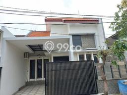 Jual Rumah Minimalis Bagus Punya 3 KT di Rungkut Surabaya SHM Jual Rumah Minimalis Bagus Punya 3 KT di Rungkut Surabaya SHM