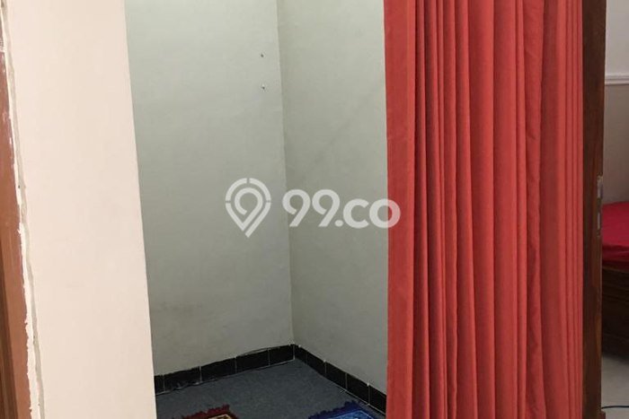 Jual Rumah Strategis Bagus Punya 8 KT di Rungkut Surabaya SHM Jual Rumah Strategis Bagus Punya 8 KT di Rungkut Surabaya SHM