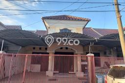 Rumah Luas Asri 3 KT Siap Huni di Gununganyar Surabaya Rumah Luas Asri 3 KT Siap Huni di Gununganyar Surabaya