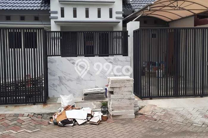 Rumah Minimalis 3 Kamar LT 135m2 di Mulyosari Rumah Minimalis 3 Kamar LT 135m2 di Mulyosari
