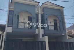 Jual Rumah Favorit Siap Huni LB 120m2 di Rungkut, Surabaya Jual Rumah Favorit Siap Huni LB 120m2 di Rungkut, Surabaya