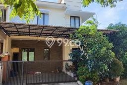 Rumah Elit Modern Tanpa Renovasi di Pakuwon City Surabaya Rumah Elit Modern Tanpa Renovasi di Pakuwon City Surabaya