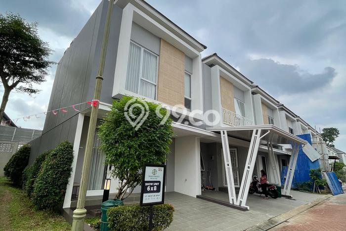 Jual Rumah Mewah Elegan Dengan View Eksklusif di Gading Serpong, Tangerang Jual Rumah Mewah Elegan Dengan View Eksklusif di Gading Serpong, Tangerang