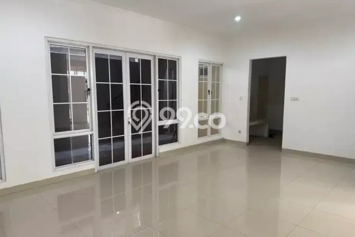 For Sale! Luxury House LT 170m2 Desain Elegan di Gading Serpong For Sale! Luxury House LT 170m2 Desain Elegan di Gading Serpong