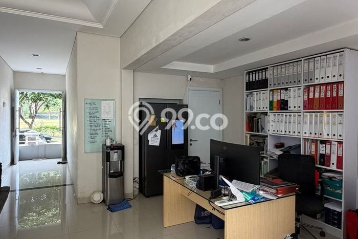 Siap Huni Rumah Mewah 4 Kamar di BSD Dekat ke Mana Pun Siap Huni Rumah Mewah 4 Kamar di BSD Dekat ke Mana Pun