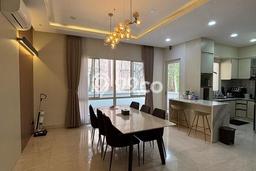 BEST PRICE! Rumah Premium di Gading Serpong, Luas 144m² Bangunan 334m² BEST PRICE! Rumah Premium di Gading Serpong, Luas 144m² Bangunan 334m²