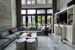 Jual Rumah Mewah Elegan Dengan View Eksklusif di BSD, Tangerang Jual Rumah Mewah Elegan Dengan View Eksklusif di BSD, Tangerang