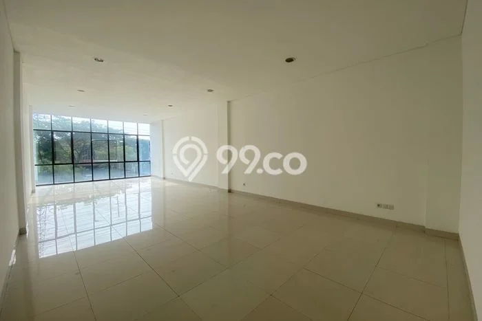 Ruko Disewakan di Area Ramai Bekasi Barat, Bekasi Ruko Disewakan di Area Ramai Bekasi Barat, Bekasi