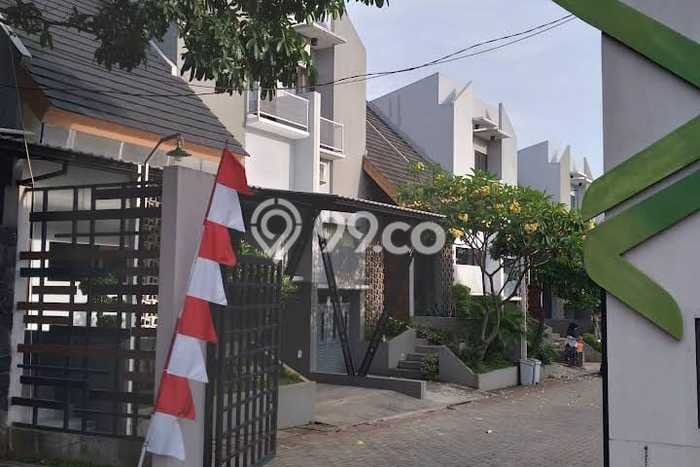Rumah Luas Asri 3 KT Siap Pakai di Jatimurni Bekasi Rumah Luas Asri 3 KT Siap Pakai di Jatimurni Bekasi