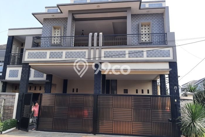 Rumah Mewah LB 337m2 Siap Pakai Desain Elegan di Prima Harapan, Bekasi Rumah Mewah LB 337m2 Siap Pakai Desain Elegan di Prima Harapan, Bekasi