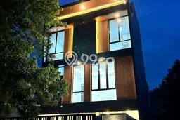 Rumah Eksklusif Dijual LT 115m2 di Cilandak, Jakarta Selatan Rumah Eksklusif Dijual LT 115m2 di Cilandak, Jakarta Selatan
